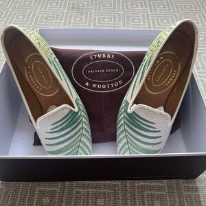 Like New Stubbs and Wootton linen shoes